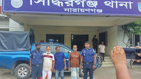 সিদ্ধিগঞ্জের শীর্ষ তেল চোর আওয়ামী লীগ নেতা মেহেদী বৈষম্যবিরোধী হত্যা মামলায় গ্রেফতার